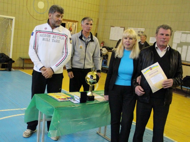 Диплом за друге місце у змаганнях отримує представник команди КПМА «Київ» - Василь Соляник