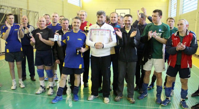 Вітання Олександра Ніколенко з званням почесного ветерана України  від друзів-ветеранів 