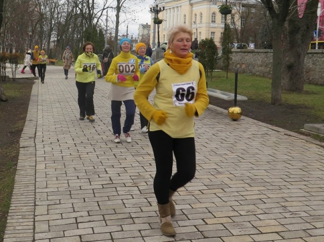 0_1493fb_f0acd5df_XL